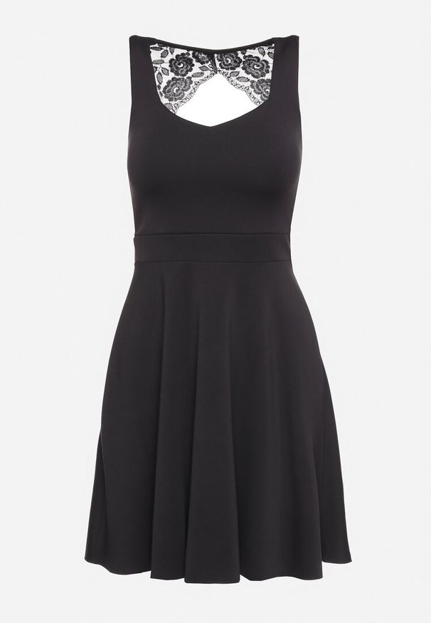 Born2be - Czarna Rozkloszowana Sukienka na Ramiączkach z Koronkowym Wycięciem na Plecach Devantia. Okazja: na ślub cywilny, na wesele, na randkę. Kolor: czarny. Materiał: koronka. Długość rękawa: na ramiączkach. Wzór: koronka. Sezon: lato. Typ sukienki: rozkloszowane. Styl: elegancki, klasyczny