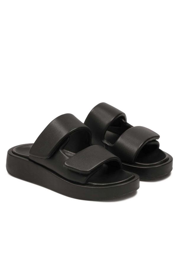 Klapki Kazar Studio Nia 80474-01-00 Black. Kolor: czarny
