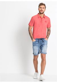 bonprix - Bermudy z gumką w talii Slim Fit. Kolor: niebieski