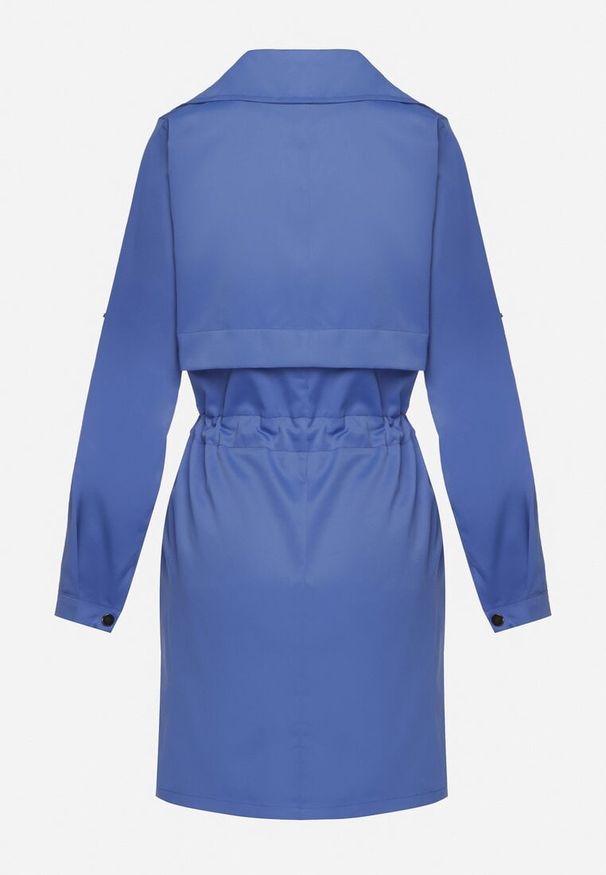 Born2be - Granatowa Kurtka Parka z Klasycznym Kołnierzem Ściągana w Pasie Troczkiem Revapia. Okazja: na randkę, na spacer, do pracy. Kolor: niebieski. Styl: klasyczny