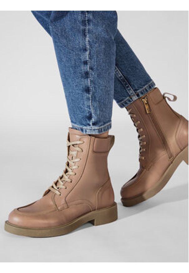 Simple Trzewiki SL-50-02-000099 Beżowy. Kolor: beżowy. Materiał: skóra