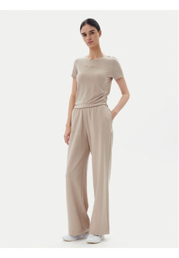 EA7 Emporio Armani Spodnie dresowe 7W000281 AF12501 U6155 Czarny Regular Fit. Kolor: czarny. Materiał: syntetyk