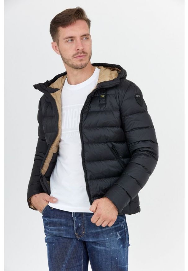 Blauer USA - BLAUER Czarna puchowa kurtka męska z kapturem. Typ kołnierza: kaptur. Kolor: czarny. Materiał: puch