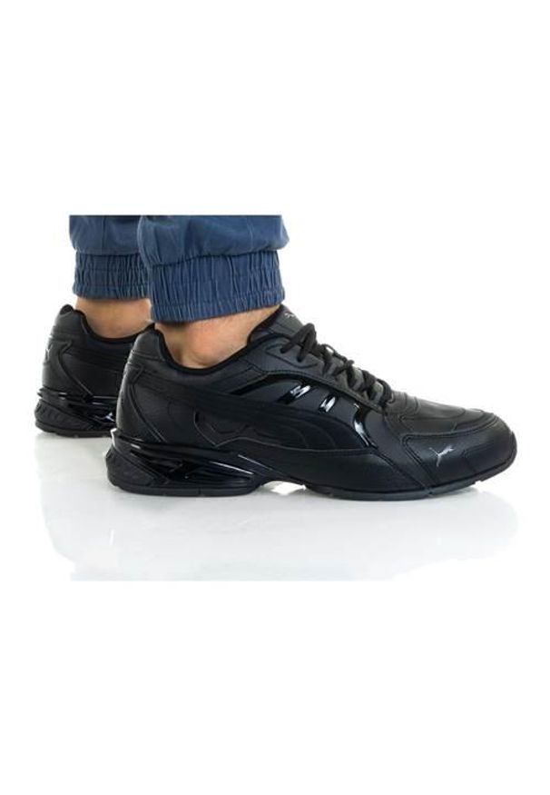 Buty do chodzenia męskie Puma Respin. Zapięcie: sznurówki. Kolor: wielokolorowy, czarny. Materiał: materiał, syntetyk, tkanina. Szerokość cholewki: normalna. Sport: turystyka piesza