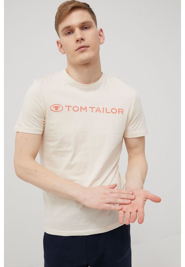 Tom Tailor t-shirt bawełniany kolor beżowy z nadrukiem. Kolor: beżowy. Materiał: bawełna. Wzór: nadruk