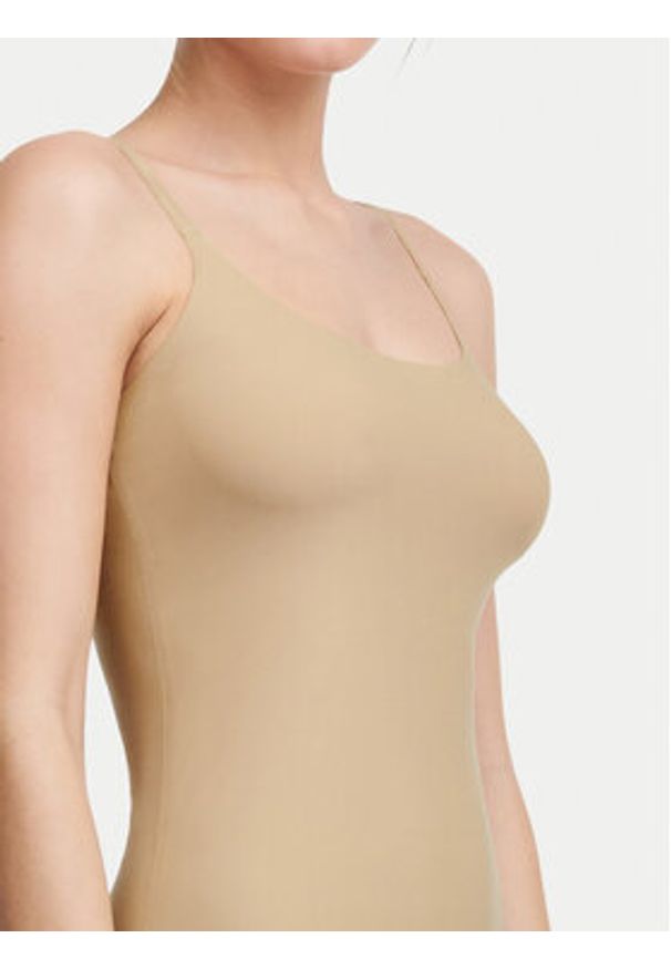 Chantelle Top Soft Stretch C10620 Beżowy Slim Fit. Kolor: beżowy. Materiał: syntetyk