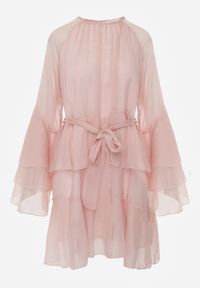 Renee - Różowa Eteryczna Sukienka z Falbanami i Wiązanym Paskiem w Talii Rivania. Kolor: różowy #6