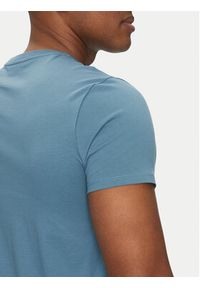 Lacoste T-Shirt TH6709 Błękitny Regular Fit. Kolor: niebieski. Materiał: bawełna #3