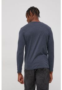 Tom Tailor Longsleeve męski kolor granatowy z nadrukiem. Okazja: na co dzień. Kolor: niebieski. Materiał: bawełna, dzianina. Długość rękawa: długi rękaw. Wzór: nadruk. Styl: casual #3