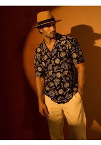 Sinsay - Wiskozowa koszula z motywem morskim - granatowy. Kolor: niebieski. Materiał: wiskoza #1