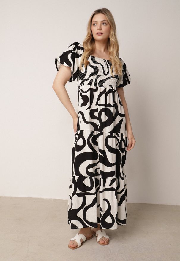 Born2be - Czarna Wiskozowa Sukienka z Bufiastymi Rękawami w Abstrakcyjny Wzór Tibee. Okazja: na co dzień. Kolor: czarny. Materiał: wiskoza. Wzór: nadruk. Typ sukienki: proste. Styl: elegancki, wakacyjny, casual