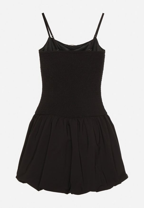 Born2be - Czarna Sukienka Typu Bombka z Cyrkoniową Klamrą z Podszewką Typu Szorty Nessim. Okazja: na imprezę. Kolor: czarny. Długość rękawa: na ramiączkach. Sezon: lato. Typ sukienki: bombki. Styl: elegancki