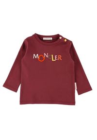 MONCLER KIDS - Bordowa koszulka z logo 0-3 lat. Kolor: czerwony. Materiał: bawełna. Długość rękawa: długi rękaw. Długość: długie. Wzór: kolorowy, aplikacja. Sezon: lato. Styl: klasyczny