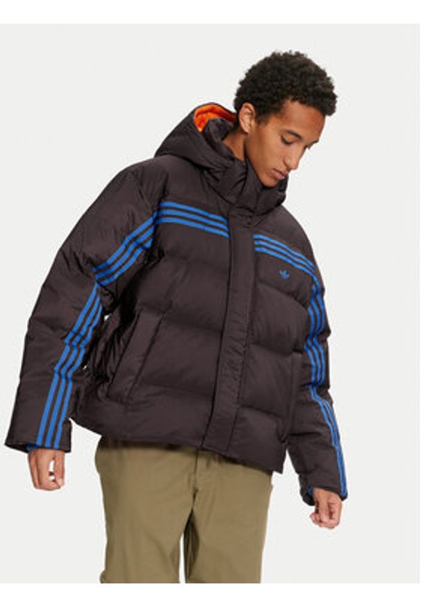 Adidas - adidas Kurtka puchowa 70's Premium JL9556 Brązowy Regular Fit. Kolor: brązowy. Materiał: syntetyk