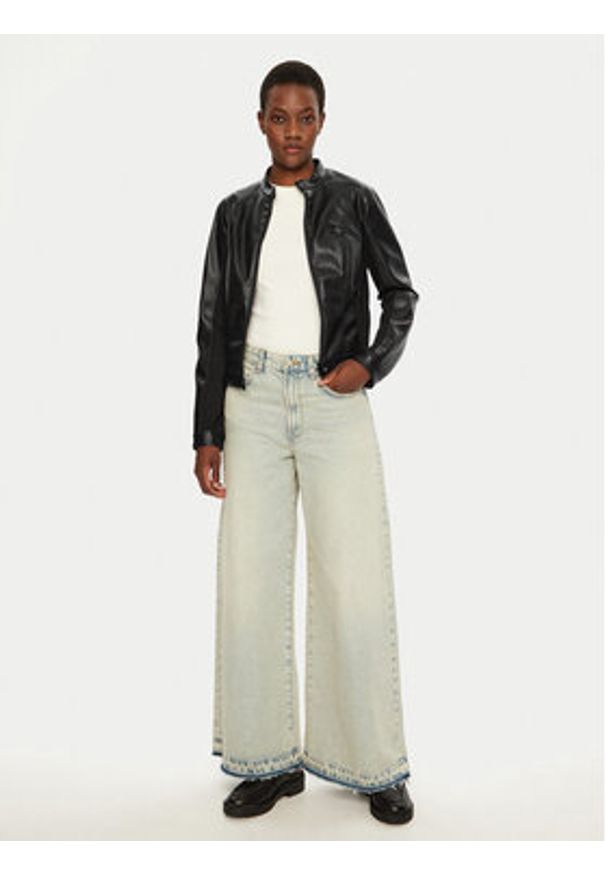 Guess Kurtka skórzana W4YL04 WE480 Czarny Regular Fit. Kolor: czarny. Materiał: syntetyk