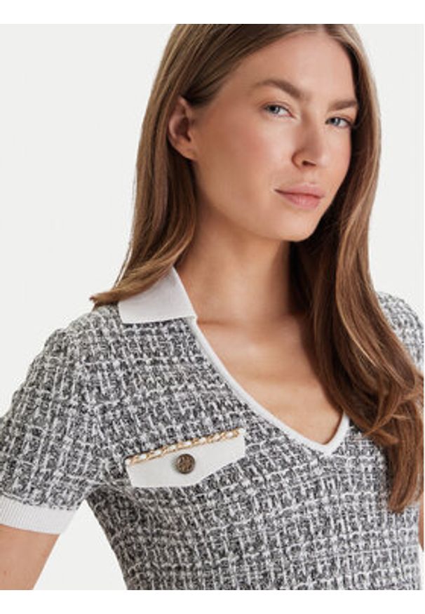Guess Sweter W6RR27 Z0361 Szary Regular Fit. Kolor: szary. Materiał: bawełna, syntetyk
