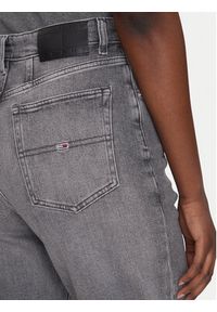 Tommy Jeans Jeansy DW0DW20648 Szary Mom Fit. Kolor: szary #3