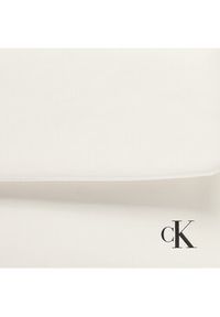Calvin Klein Jeans Torebka Block Flap Pu K60K611467 Biały. Kolor: biały. Materiał: skórzane #4