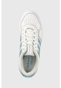 adidas Originals sneakersy Courtic GZ0777 kolor biały. Nosek buta: okrągły. Zapięcie: sznurówki. Kolor: biały. Materiał: materiał, guma #4