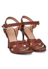 Love Moschino - LOVE MOSCHINO Sandały JA16069G1MIA0201 Brązowy. Kolor: brązowy. Materiał: skóra #5