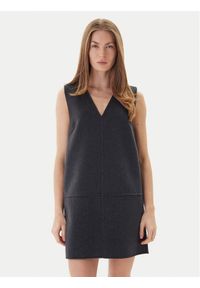Calvin Klein Sukienka dzianinowa LV044D017G Szary Relaxed Fit. Kolor: szary. Materiał: syntetyk