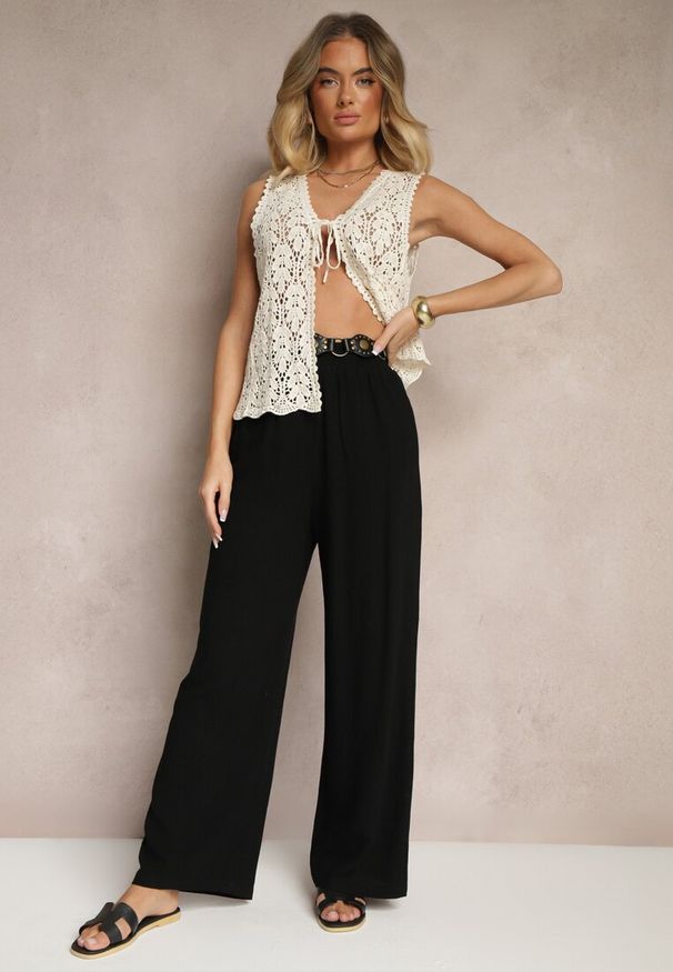 Renee - Czarne Spodnie Palazzo o Szerokim Kroju High Waist Ozdobione Wiązaniem Sonariella. Okazja: na co dzień, do pracy, na spotkanie biznesowe. Stan: podwyższony. Kolor: czarny. Wzór: aplikacja. Styl: biznesowy, klasyczny, casual, elegancki