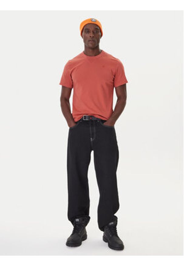 G-Star RAW - G-Star Raw T-Shirt Nifous D24449-336 Pomarańczowy Regular Fit. Kolor: pomarańczowy. Materiał: bawełna