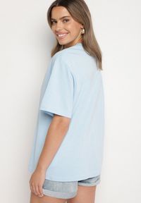 Born2be - Jasnoniebieski Bawełniany Klasyczny T-shirt Merovira. Kolor: niebieski. Materiał: bawełna. Styl: klasyczny #5