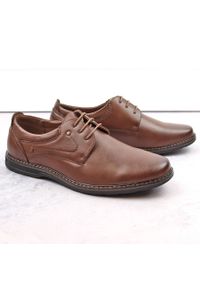 NEWS - Półbuty męskie eleganckie brązowe Unisoft Men's Collection 4092. Kolor: brązowy. Materiał: skóra ekologiczna #1