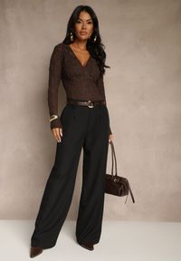 Renee - Czarne Garniturowe Spodnie Wide Leg z Dodatkowym Paskiem Cintriane. Stan: podwyższony. Kolor: czarny. Styl: elegancki