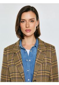 Big-Star - Marynarka damska w kratę Galani 601. Okazja: na co dzień. Kolor: różowy. Materiał: tkanina, jeans, materiał. Styl: casual, klasyczny, retro #7