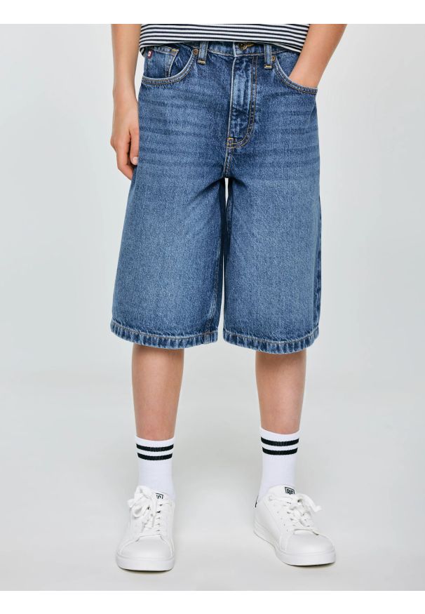 Big-Star - Szorty chłopięce jeansowe granatowe Andys 590. Stan: podwyższony. Kolor: niebieski. Materiał: jeans. Długość: do kolan. Sezon: lato. Styl: vintage, klasyczny, elegancki