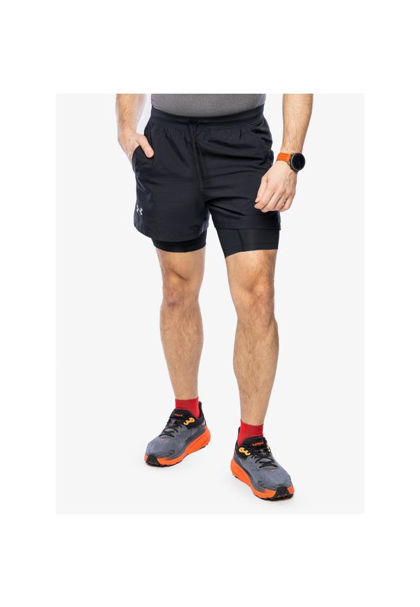 Spodenki do biegania męskie Under Armour Launch 5 inch 2-in-1 Short. Kolor: czarny. Sport: bieganie