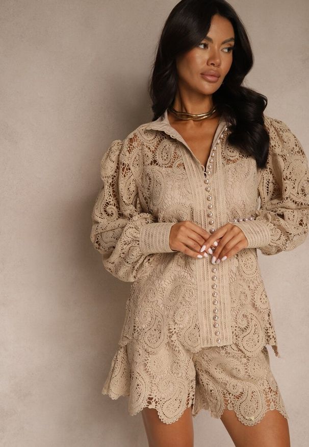 Renee - Beżowy Ażurowy Komplet z Bawełną Szorty i Koszula Zerolina. Kolor: beżowy. Materiał: bawełna. Wzór: ażurowy
