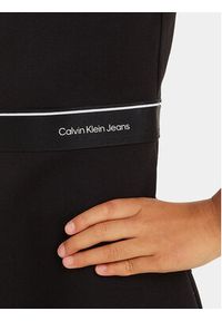 Calvin Klein Jeans Sukienka letnia Logo Tape IG0IG02497 Czarny Regular Fit. Kolor: czarny. Materiał: syntetyk. Sezon: lato #6