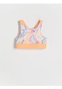 Reserved - Sportowy top we wzory - wielobarwny. Materiał: dzianina. Styl: sportowy #1