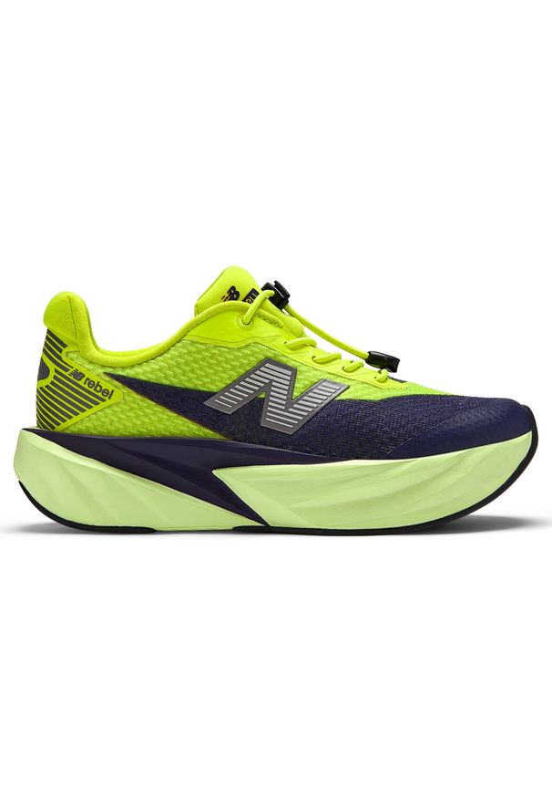 Buty dziecięce New Balance FuelCell Rebel v5 PFCX7Z6 - zielone. Zapięcie: sznurówki. Kolor: zielony. Materiał: guma, syntetyk, materiał. Szerokość cholewki: normalna. Wzór: geometria. Sport: fitness, bieganie