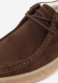 Renee - Brązowe Półbuty z Zamszu Naturalnego ze Skórzaną Wkładką i Przeszyciami Oaraneva. Kolor: brązowy. Materiał: zamsz, skóra. Styl: elegancki #5