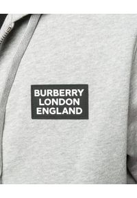 Burberry - BURBERRY - Szara bluza z kapturem. Typ kołnierza: kaptur. Kolor: szary. Materiał: jeans, dresówka, bawełna. Wzór: aplikacja. Styl: vintage #2