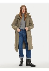 JDY Kurtka zimowa Flotte 15330181 Brązowy Regular Fit. Kolor: brązowy. Materiał: syntetyk. Sezon: zima