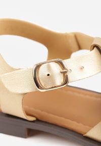 Born2be - Złote Sandały VICES z Przeplatanymi Paskami i Elegancką Aplikacją Peticea. Okazja: na co dzień. Zapięcie: pasek. Kolor: złoty. Materiał: jeans. Wzór: aplikacja. Sezon: lato. Styl: elegancki #7