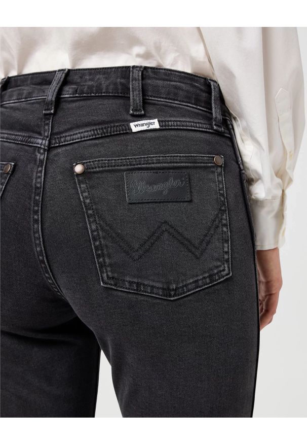 Wrangler - DAMSKIE SPODNIE WRANGLER SIENNA SULTRY BLACKOUT 112362640