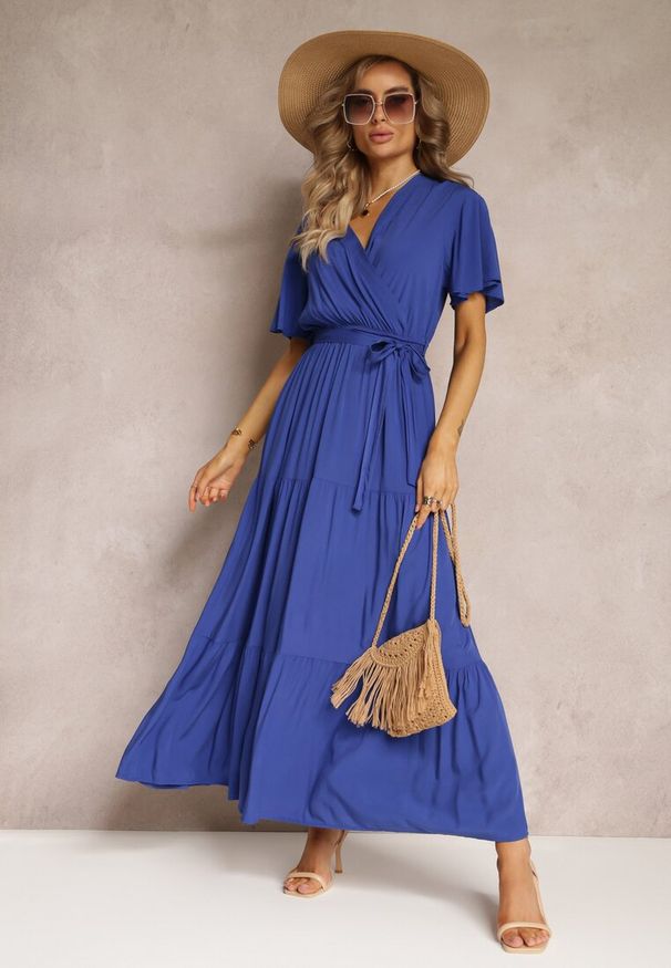 Renee - Granatowa Rozkloszowana Sukienka z Wiązanym Paskiem Adotine. Kolor: niebieski. Materiał: materiał. Sezon: wiosna, lato