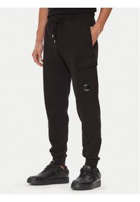 C.P. Company Spodnie dresowe RFCMSP720A006372G Czarny Regular Fit. Kolor: czarny. Materiał: bawełna