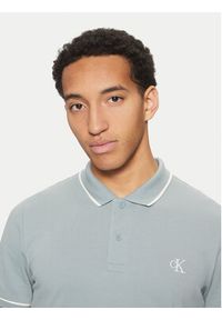 Calvin Klein Jeans Polo J30J315603 Niebieski Slim Fit. Typ kołnierza: polo. Kolor: niebieski. Materiał: bawełna #4