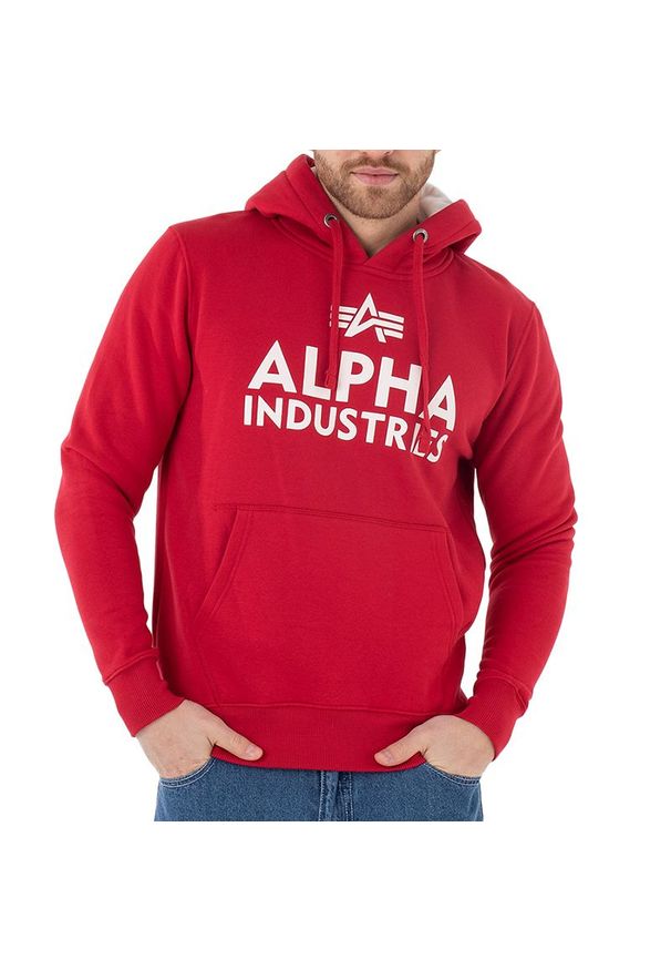 Bluza Alpha Industries Foam Print Hoodie 143302328 - czerwona. Typ kołnierza: kaptur. Kolor: czerwony. Materiał: bawełna, poliester. Wzór: nadruk. Styl: klasyczny, sportowy