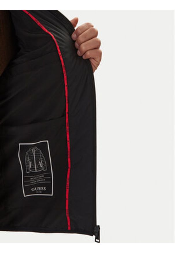 Guess Kurtka przejściowa M6RL0I WJ242 Czarny Regular Fit. Kolor: czarny. Materiał: syntetyk