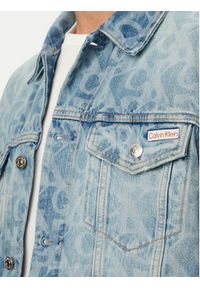 Calvin Klein Jeans Kurtka jeansowa LV04RG764G Niebieski Regular Fit. Kolor: niebieski. Materiał: bawełna #4
