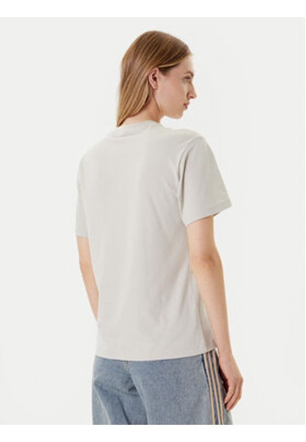 Adidas - adidas T-Shirt Collegiate Graphic JM4348 Beżowy Regular Fit. Kolor: beżowy. Materiał: bawełna
