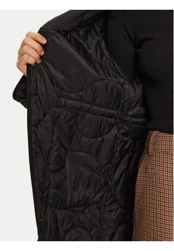 Deha Płaszcz zimowy D12833 Czarny Relaxed Fit. Kolor: czarny. Materiał: syntetyk. Sezon: zima